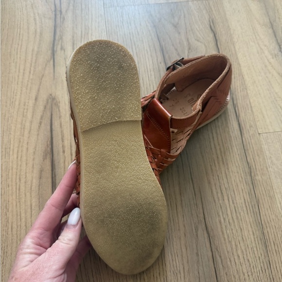 Brown Leather Huaraches - Picture 2 of 3